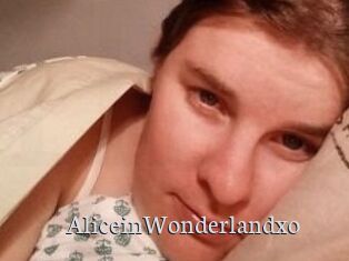 AliceinWonderlandxo
