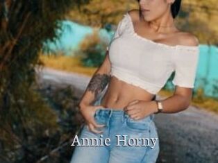 Annie_Horny