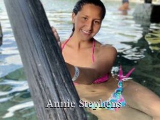 Annie_Stephens