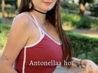 Antonellaa_hot