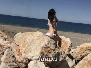 Annie1