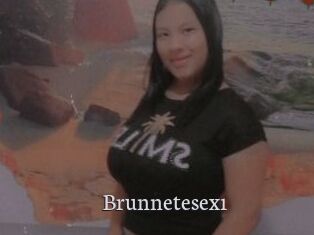 Brunnetesex1