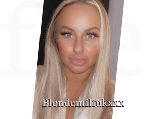 Blondemilfukxxx