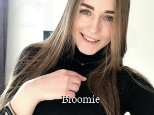 bloomie Free Host Empire