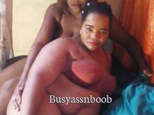 Busyassnboob