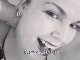 Curvykitty079