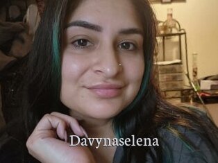 Davynaselena