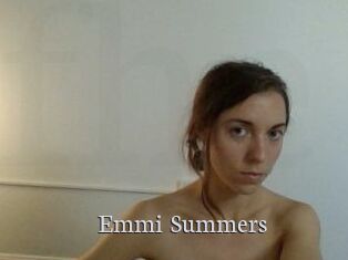 Emmi_Summers