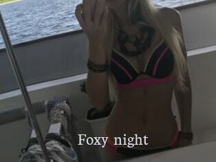 Foxy_night