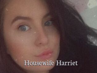 Housewife_Harriet
