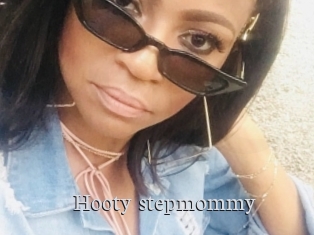 Hooty_stepmommy