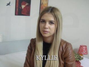 KYLLIE_