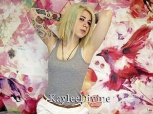 KayleeDivine Free Host Empire