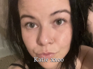 katie_xxoo Free Host Empire