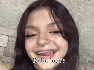 Kylie_loove