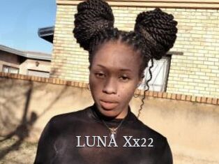 LUNA_Xx22