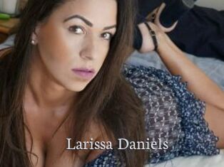 Larissa_Daniels