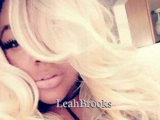 Leah_Brooks