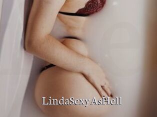 LindaSexyAsHell