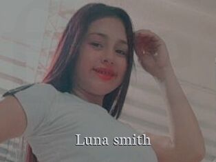 Luna_smith
