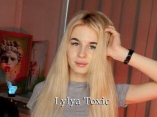 Lylya_Toxic