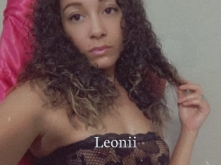 leonii Free Host Empire