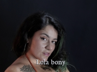Lola_bony
