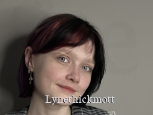 Lynethickmott