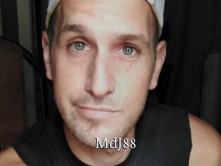 MdJ88
