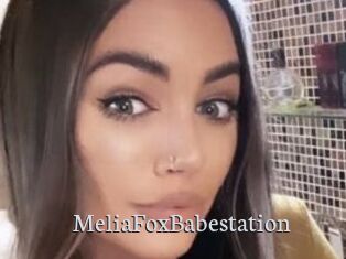 MeliaFoxBabestation