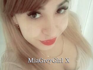 MiaGreyGirl_X