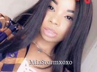 MiaStormxoxo Free Host Empire