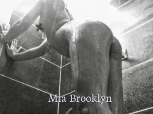Mia_Brooklyn
