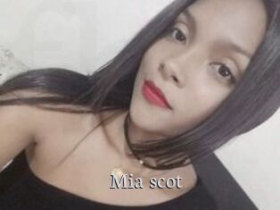Mia_scot Free Host Empire