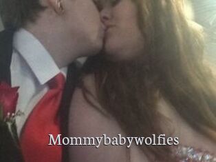 Mommybabywolfies