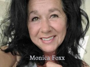 Monica_Foxx
