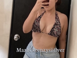 Maahckeenzysiiilver