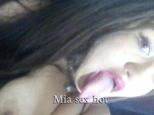 Mia_sex_hot