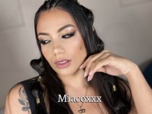 Miacoxxx