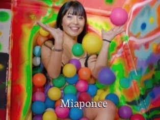 miaponce Free Host Empire