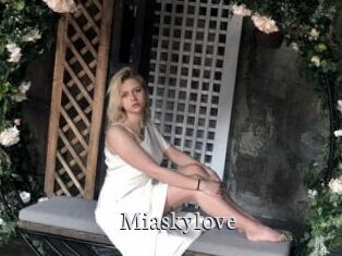 Miaskylove