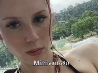 Minivan680