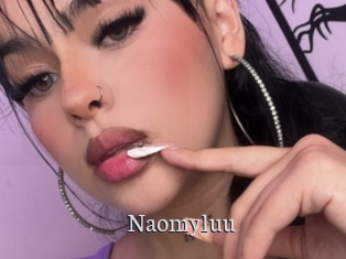 Naomyluu