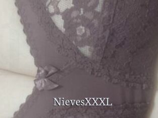 NievesXXXL