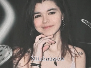 niiahouston Free Host Empire