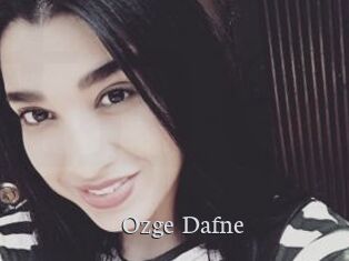 Ozge_Dafne