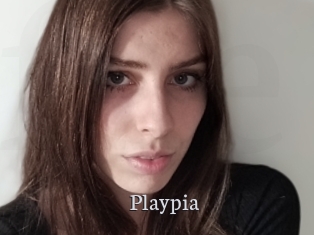 Playpia