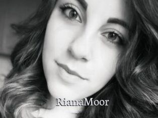 RianaMoor