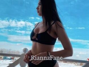 RiannaFane Free Host Empire