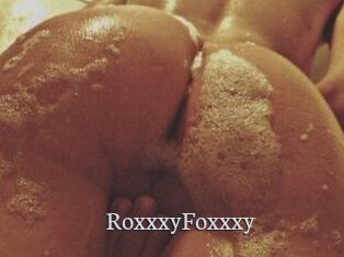 RoxxxyFoxxxy